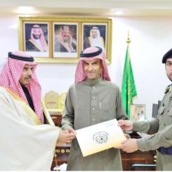 مدير تعليم الزلفي يكرم المشاركين في برنامج دافع الوطني
