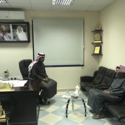 مدير إدارة الأمن والسلامة المدرسية بتعليم الزلفي يعقد إجتماعا برؤساء الأقسام للاستعداد لليوم العالمي للدفاع المدني