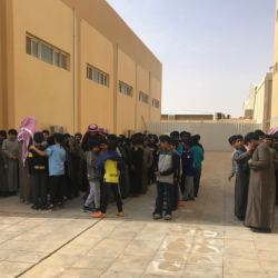 السلامة المرورية بمدرسة العرامية الابتدائية بتعليم الأحساء