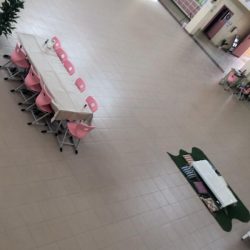 مسؤلة الأمن والسلامة تكرم الطالبات (صديقات الأمن والسلامة ) في مدرسة(متوسطةوثانويةالمحلة)بإدارة تعليم صبيا
